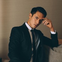 李嘉伟
