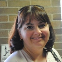 Linda Dejoie, Cham