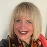 Hélène Adam