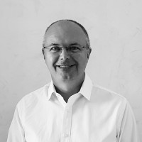 Gilles Robert