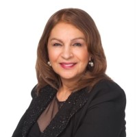 Esperanza Porras-Field