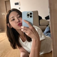 Layla Lee