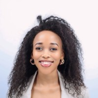 Nomahlubi Jakuja