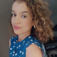 Aline F. Arrais Souza