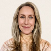 Laura Larsen