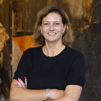 Fiona Van Pinksteren