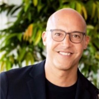 Alan Van Capelle