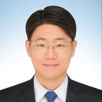 Jaekuk Lim