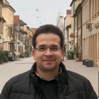 Mustafa Atwan