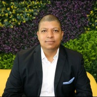 Ariel E. González R.