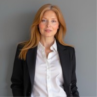 Rebecca Thomson FCIM - Operations and Class Action Marketing