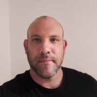 Yaniv Schneider