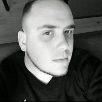 Damien L.