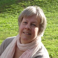 Iris Lundström