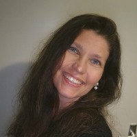 Cynthia Van Der Zee