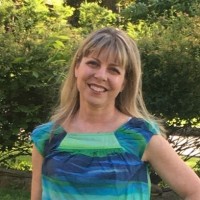 Lisa Amster