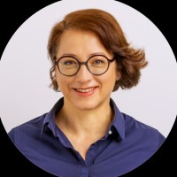 Dr. Agata Kozielska