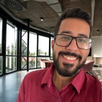 Gabriel Lobato