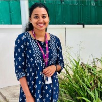 Reshmi b