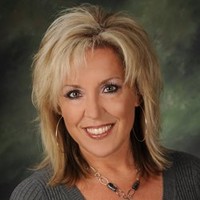 Tina Cayton