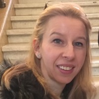 Chantal van 't Hof