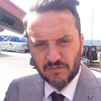 Simon Dickinson