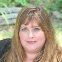 Lisa Geason-Bauer, Trained B Consultant