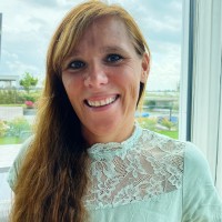 Yvonne Van Rooijen