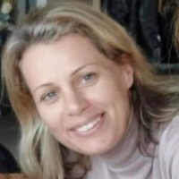 Szilvia Molnár