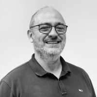 Carlos R. Larrea Cruces