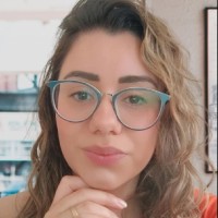 Thais Rosa