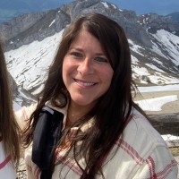 Kelly Sweatland