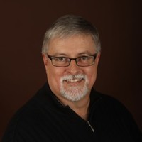 Robert L Massengale