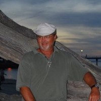 Bruce Tackett