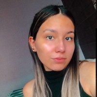 Camila Estivarez Claros