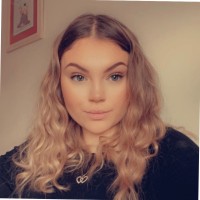 Skye Knee