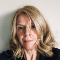 Nicola Rhodes