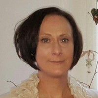 Lorraine Soanes