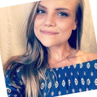Liz Kulik, Cams