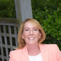 Lynne Lentz
