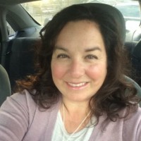 Lynda Lee