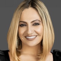 Diana Robles