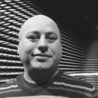 Mauricio V. León Guevara