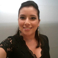Carolina Flores Fow