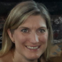Laura Bray