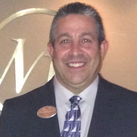 Roberto D.