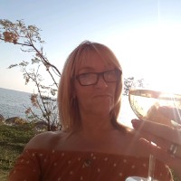 Karen Davies