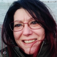 Simona Brands
