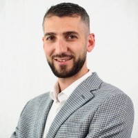 Artur Babaev