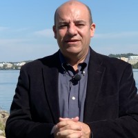 Dr. Rolando Cortes